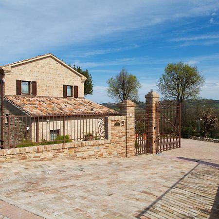 Il Casolare Bed & Breakfast Gradara Exterior foto